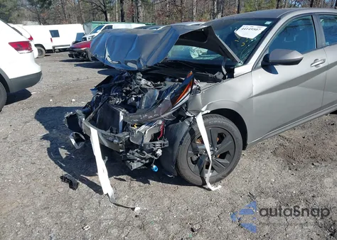 2022 Hyundai Elantra Sel z USA, uszkodzony, nr VIN KMHLM4AG4NU332426